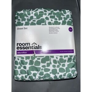 Room‎ Essentials Printed Microfiber Sheet Set Green Dot King*